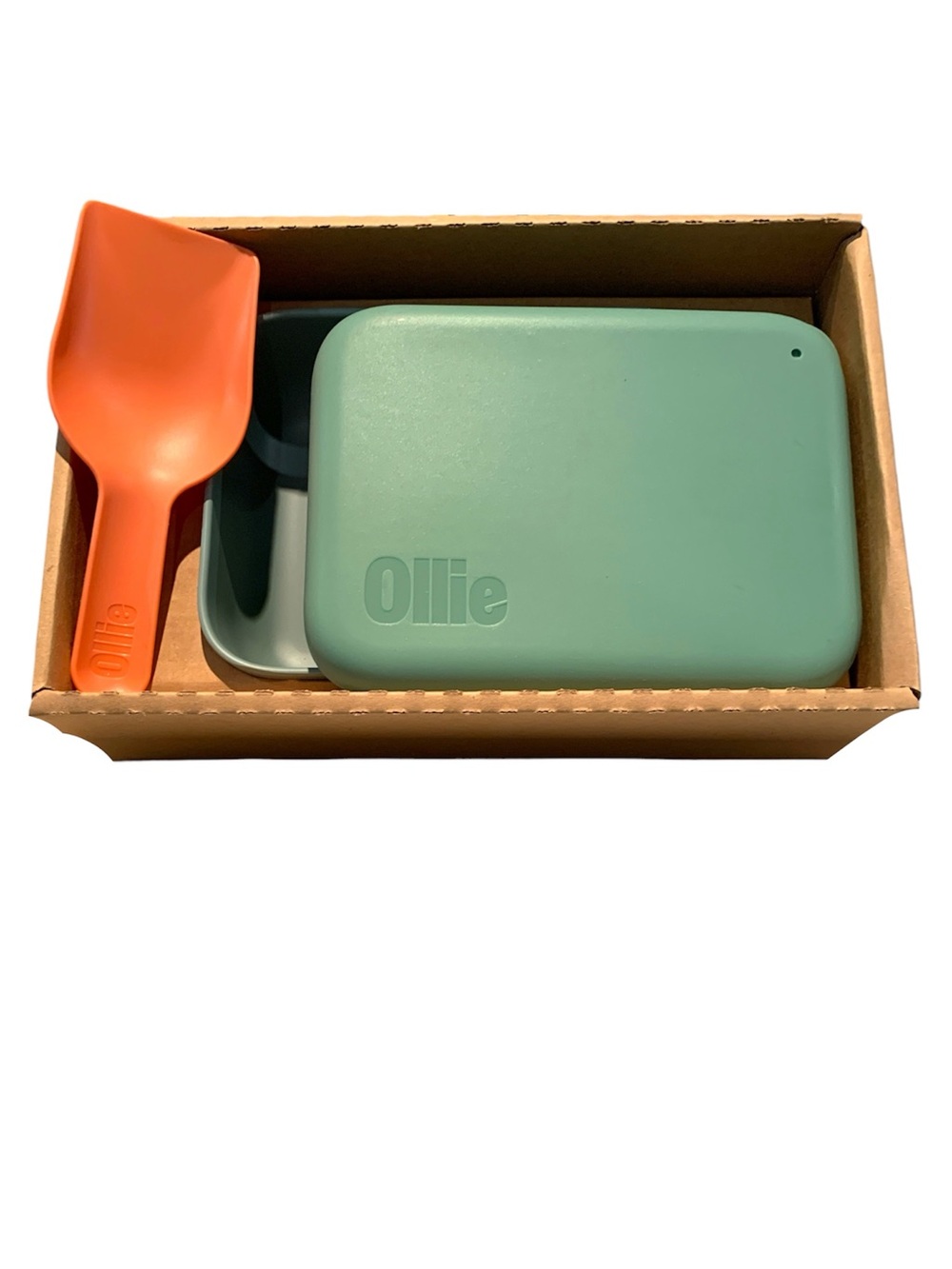 Ollie Puptainer Dog Food Storage Container with Scoop Silicone Green 8" x 6" NWT